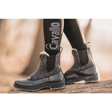 Lade das Bild in den Galerie-Viewer, Cavallo Stiefelette Winter Glanmaddy schwarz
